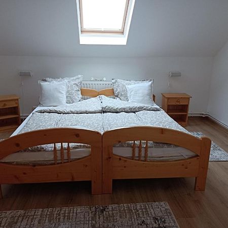 קורונד Narcisz B&B מראה חיצוני תמונה