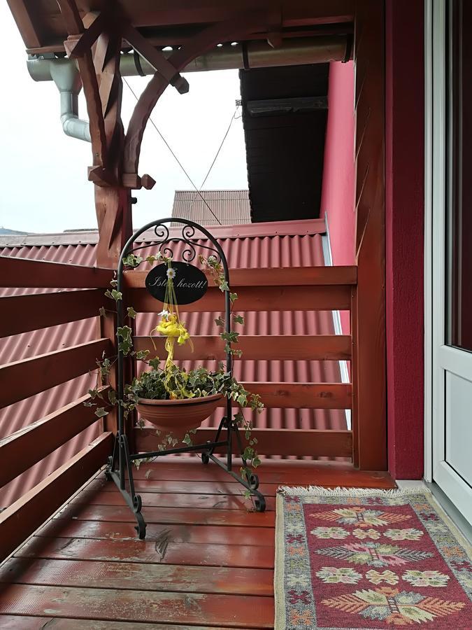 קורונד Narcisz B&B מראה חיצוני תמונה